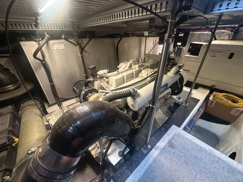 Slide: The Image of Carver 506 Motor Yacht 2000 - 91