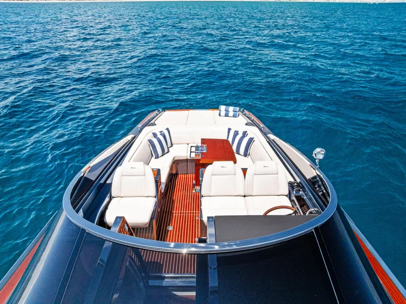 Slide: The Image of Riva 38' RIVAMARE 2024 - 13
