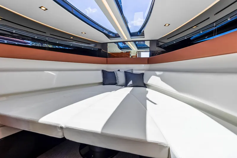 Slide: The Image of Riva 38' RIVAMARE 2024 - 34