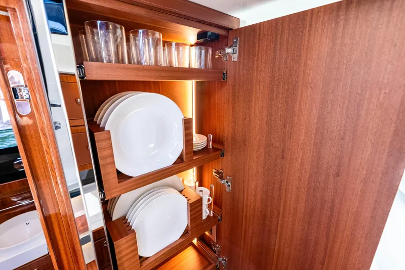 Slide: The Image of Riva 38' RIVAMARE 2024 - 35