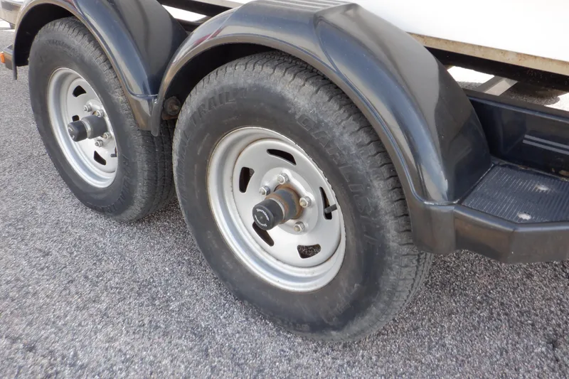 Slide: The Image of Sea Ray 205 Sport 2012 - 55