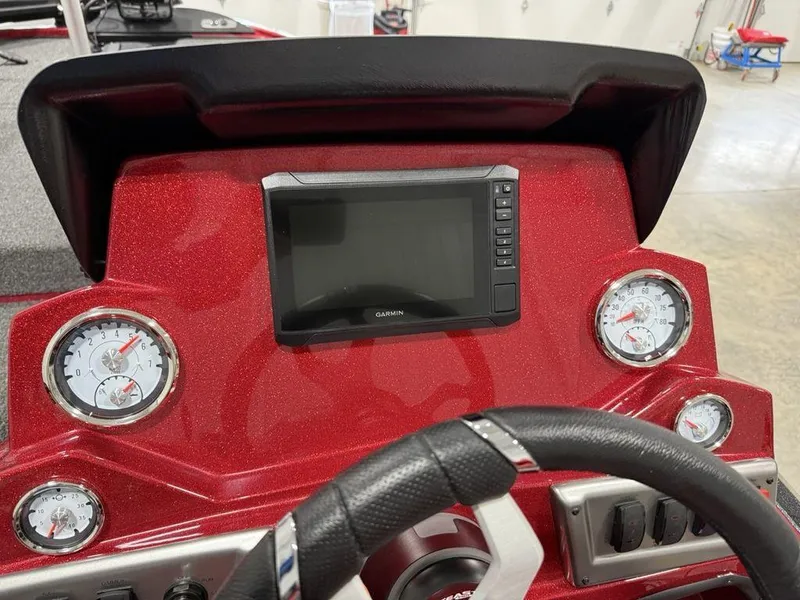 Slide: The Image of Dashboard of 2025 Nitro Z18 Pro boat with Garmin display and gauges. - 16