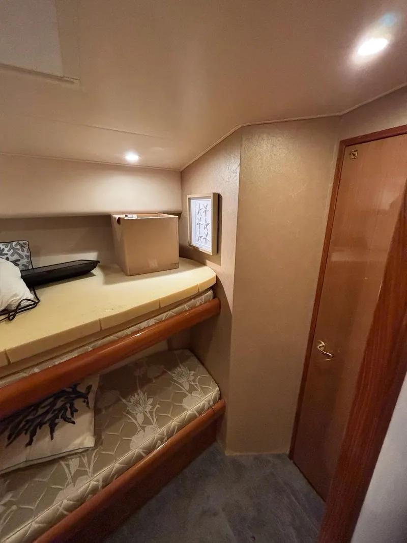 Slide: The Image of Bunk room - 32