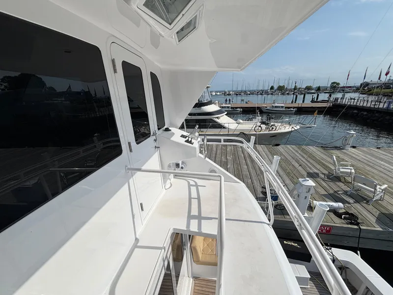 Slide: The Image of Aft bridge controls - 6