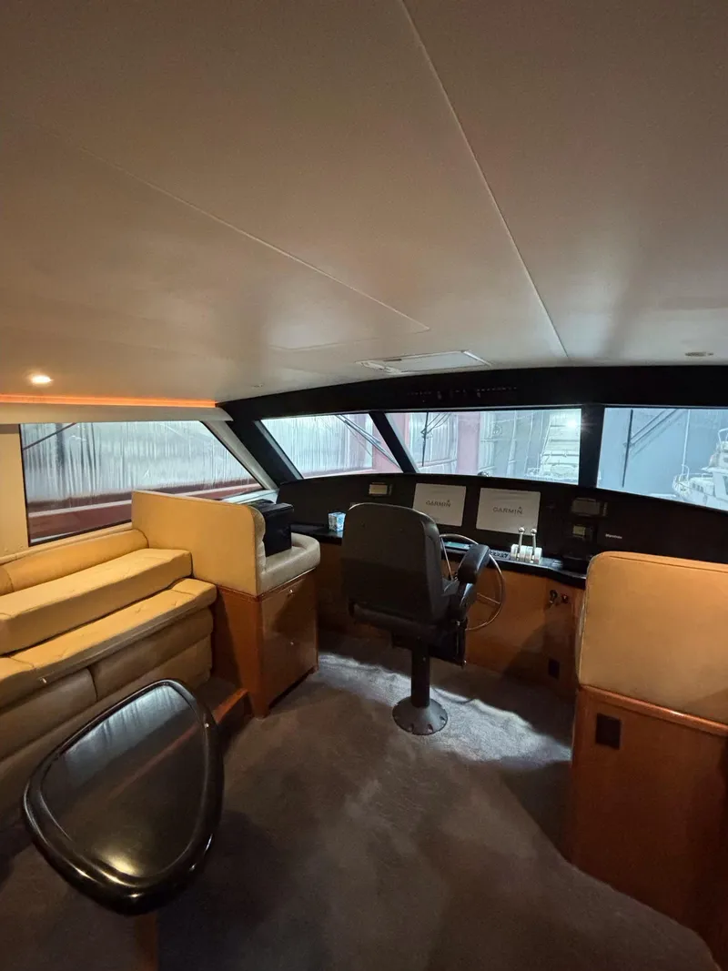 Slide: The Image of Pilot house - 8