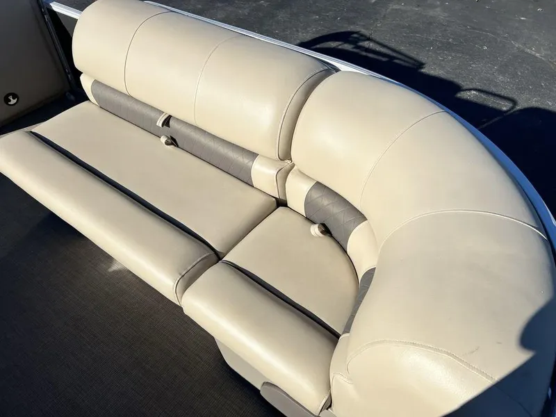 Slide: The Image of 2021 Sun Tracker PARTY BARGE® 20 DLX beige seating, comfortable and spacious design. - 12