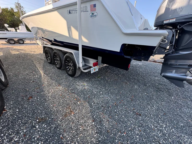 Slide: The Image of Contender 32 ST 2023 - 52