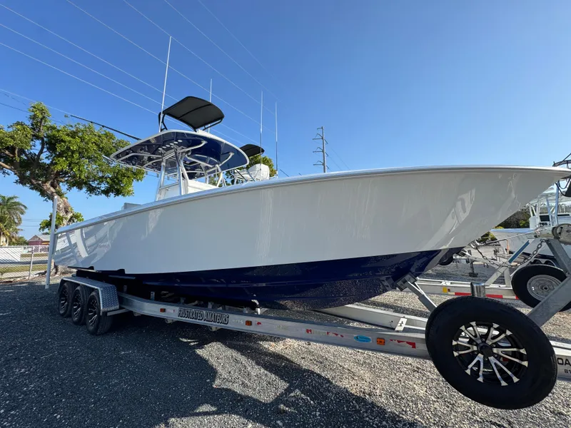 Slide: The Image of Contender 32 ST 2023 - 58