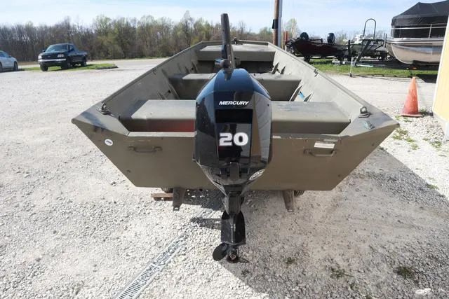 Slide: The Image of Lowe 1448M 2004 - 5