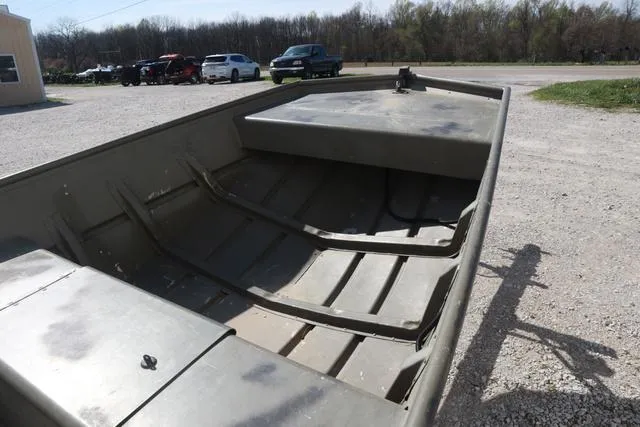 Slide: The Image of Lowe 1448M 2004 - 8