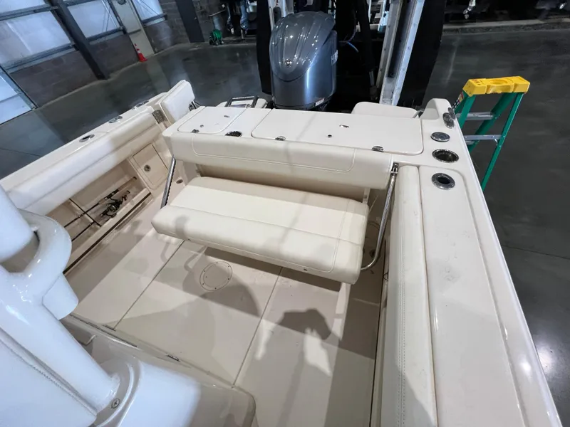 Slide: The Image of Grady-White Fisherman 236 2023 - 17