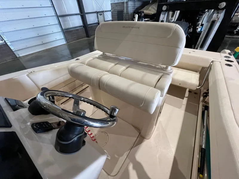 Slide: The Image of Grady-White Fisherman 236 2023 - 32