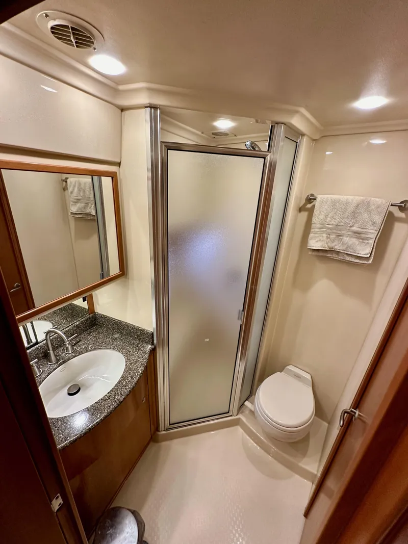 Slide: The Image of Meridian 580 Pilothouse 2004 - 131