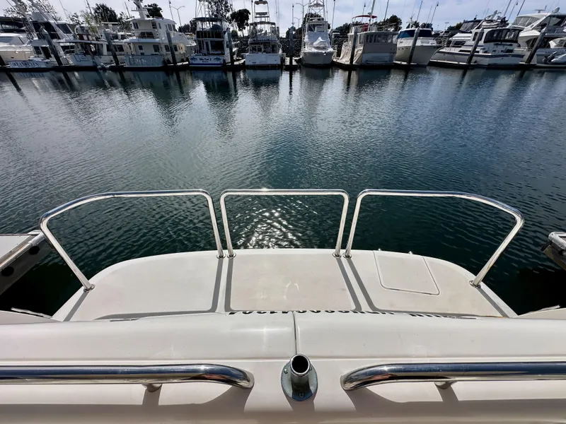 Slide: The Image of Meridian 580 Pilothouse 2004 - 143