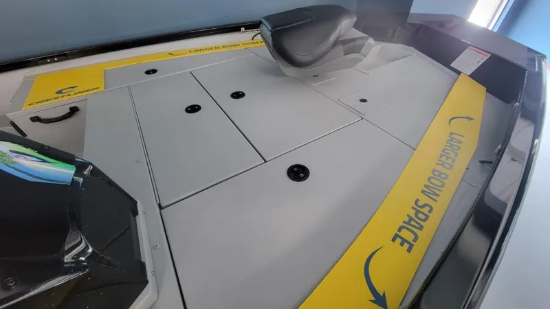 Slide: The Image of Crestliner XFC 179 Crappie 2025 - 5