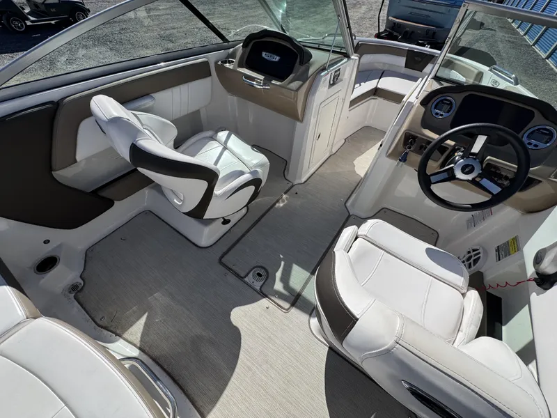 Slide: The Image of Chaparral 21 SSi OB 2021 - 10