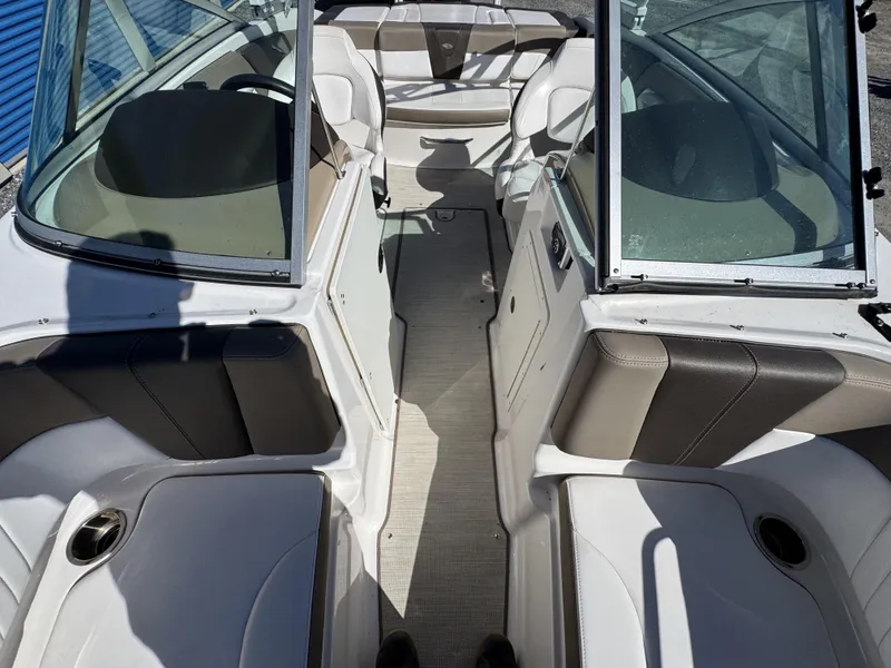 Slide: The Image of Chaparral 21 SSi OB 2021 - 16