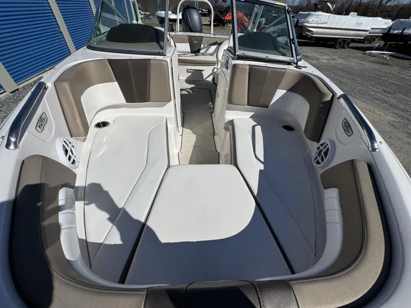 Slide: The Image of Chaparral 21 SSi OB 2021 - 30