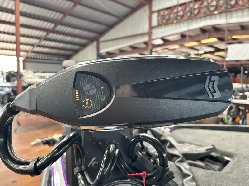 Slide: The Image of Skeeter FXR20 Limited 2025 - 9