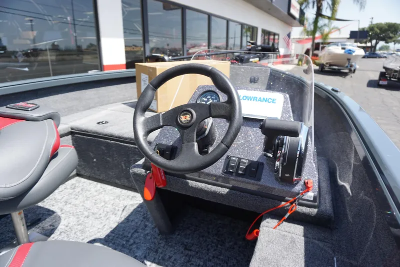 Slide: The Image of Ranger VS1665SC Includes Trailer 2025 - 3