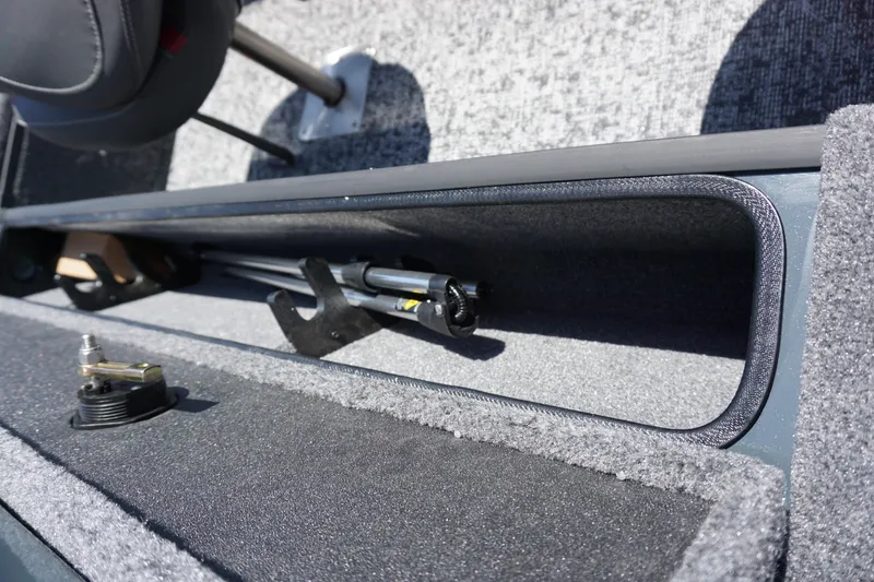 Slide: The Image of Ranger VS1665SC Includes Trailer 2025 - 9