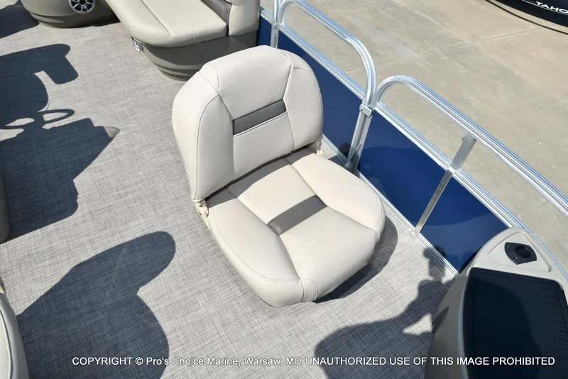 Slide: The Image of Sun Tracker Bass Buggy 18 DLX w/60HP CT 4 Stroke 2025 - 25