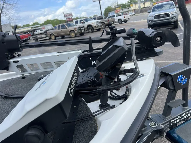 Slide: The Image of 2021 Bass Cat Pantera II boat with Garmin equipment, parked in a lot. - 43
