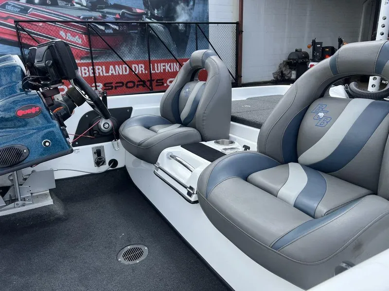 Slide: The Image of Bass Cat Pantera II 2021 - 62