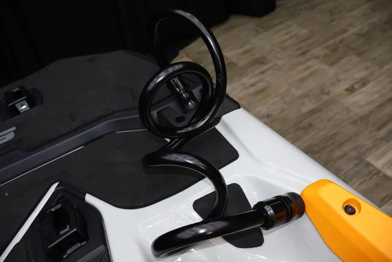 Slide: The Image of Sea-Doo FishPro Trophy 170 2025 - 30