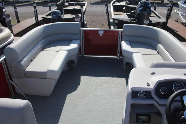 Slide: The Image of Godfrey Xperience 1886 CX 2025 - 8