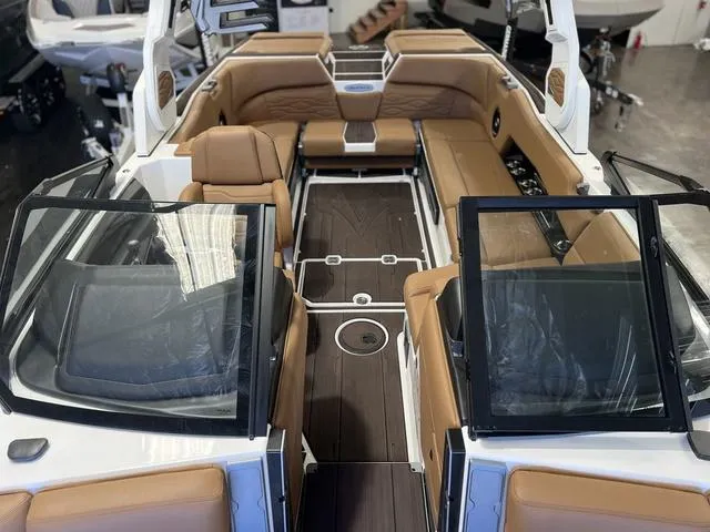 Slide: The Image of Supra SL 575 2025 - 12