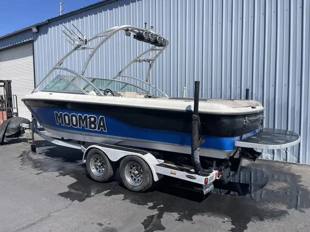 Slide: The Image of Moomba Mobius XLV 2004 - 13