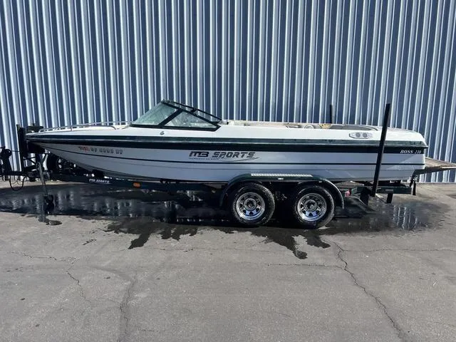 Slide: The Image of MB Boss 210 1997 - 10