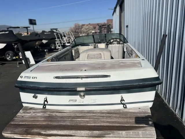 Slide: The Image of MB Boss 210 1997 - 9