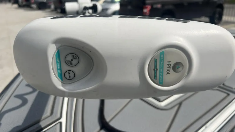 Slide: The Image of Close-up of iPilot GPS trolling system on Gravois 22' Dual Console Hybrid boat. - 6