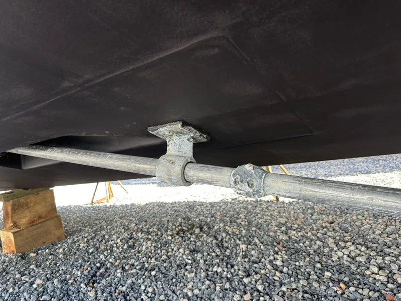 Slide: The Image of Carver 43 Motor Yacht 2007 - 56