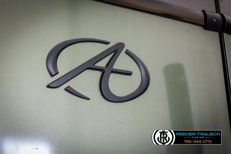 Slide: The Image of Avalon Catalina VRB 2022 - 56