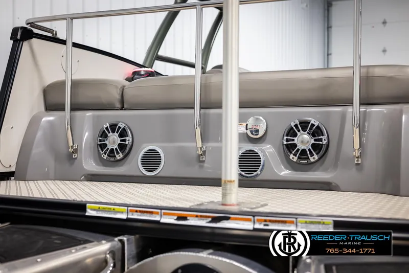 Slide: The Image of Avalon Catalina VRB 2022 - 61