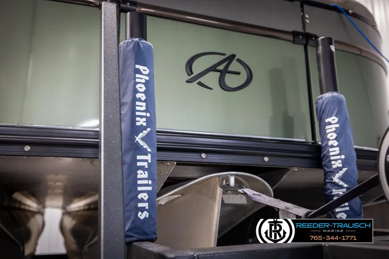 Slide: The Image of Avalon Catalina VRB 2022 - 64