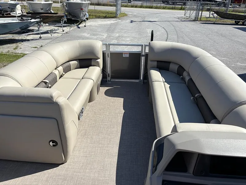 Slide: The Image of 2025 Sun Tracker Party Barge 20 DLX pontoon boat with spacious seating and modern design. - 10