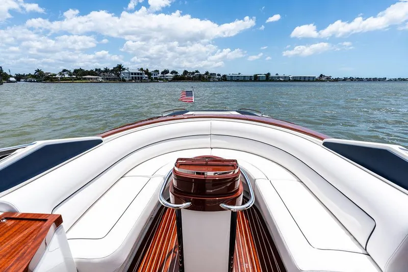 Slide: The Image of Riva 33' Aquariva Super 2024 - 53