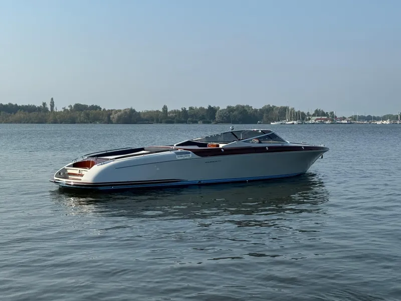 Slide: The Image of Riva 33' Aquariva Super 2024 - 64