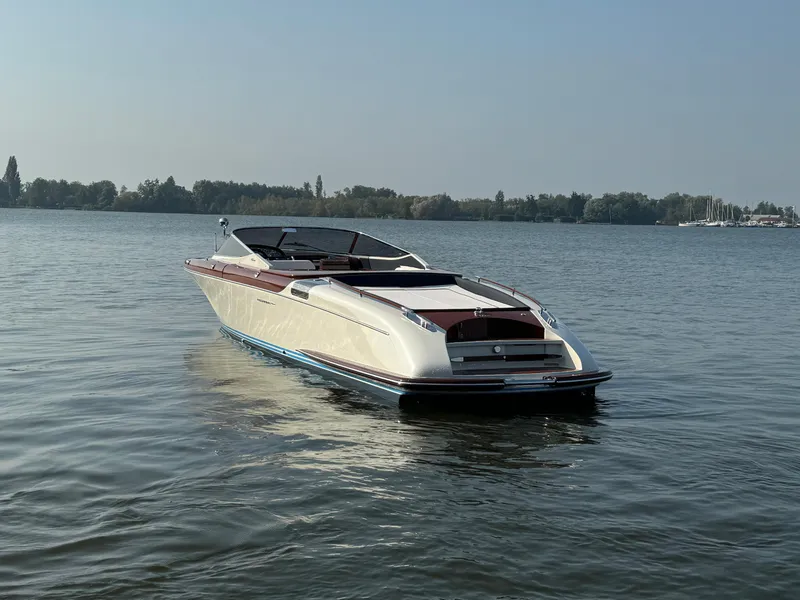 Slide: The Image of Riva 33' Aquariva Super 2024 - 65