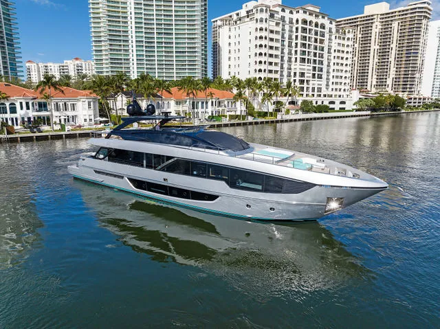 Slide: The Image of Riva 33' Aquariva Super 2024 - 99