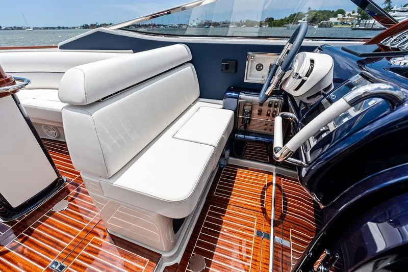 Slide: The Image of Riva Aquariva Super 2024 - 50