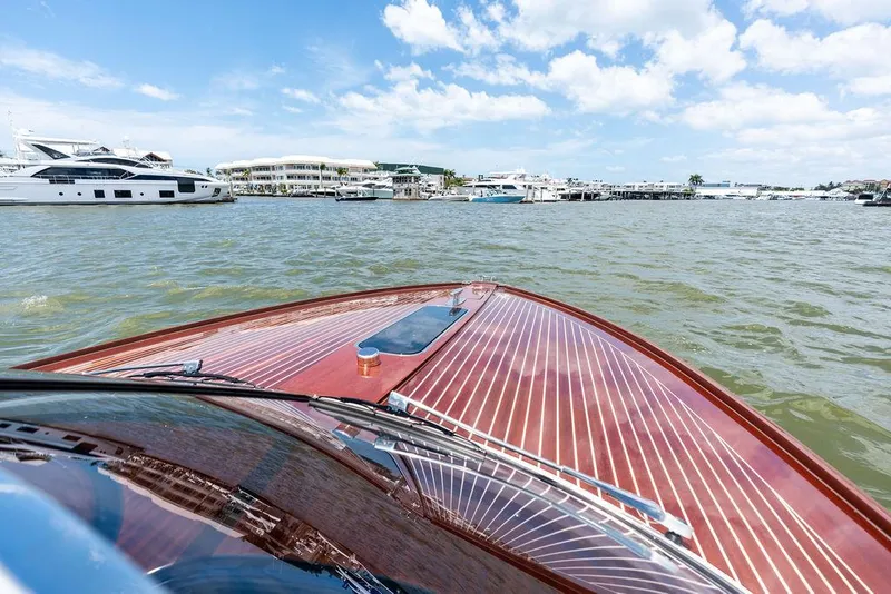 Slide: The Image of Riva Aquariva Super 2024 - 51