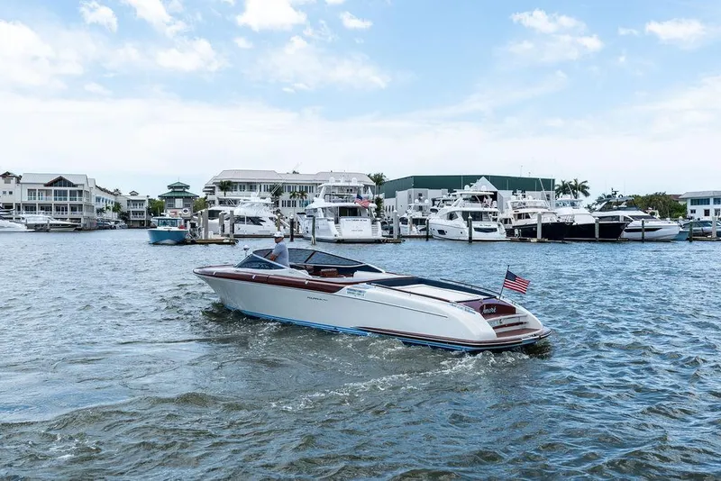 Slide: The Image of Riva Aquariva Super 2024 - 60