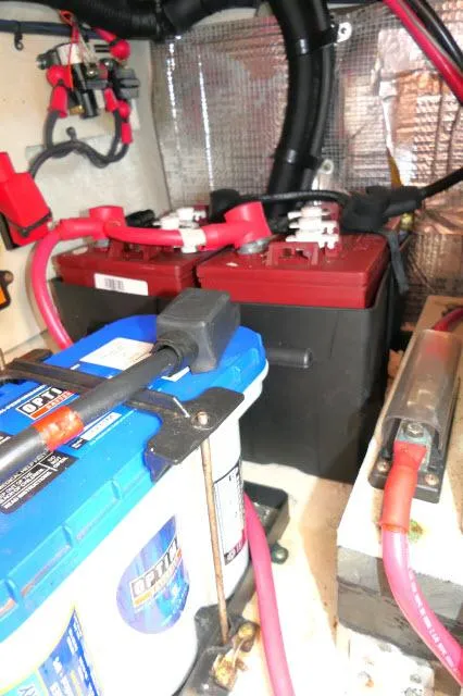 Slide: The Image of Sea Ray 280 Sundancer 2005 - 56