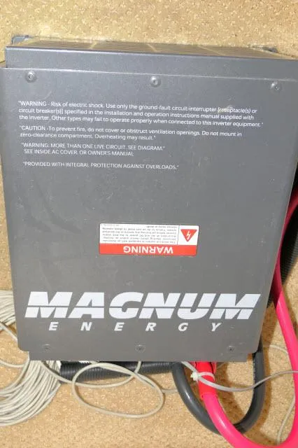 Slide: The Image of Sea Ray 280 Sundancer 2005 - 57