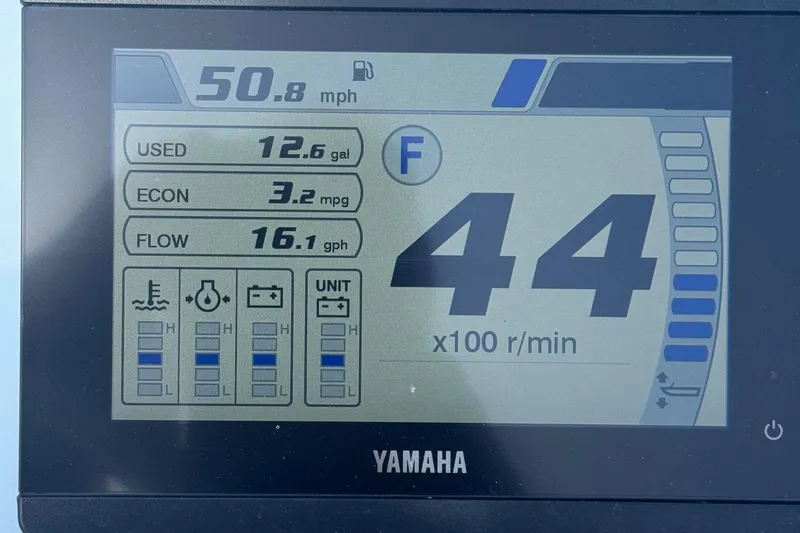 Slide: The Image of Digital display showing Yamaha engine stats: speed 50.8 mph, fuel used 12.6 gal, economy 3.2 mpg. - 22